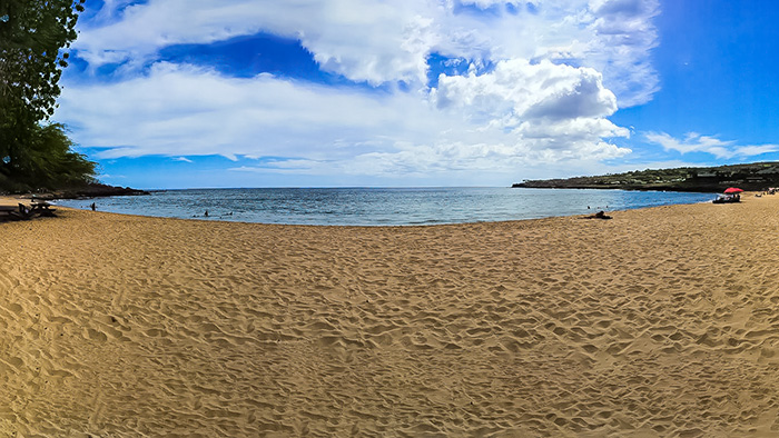 A beautiful beach on Lanai, one of the subjects covered in our Hawaii Travel Guide